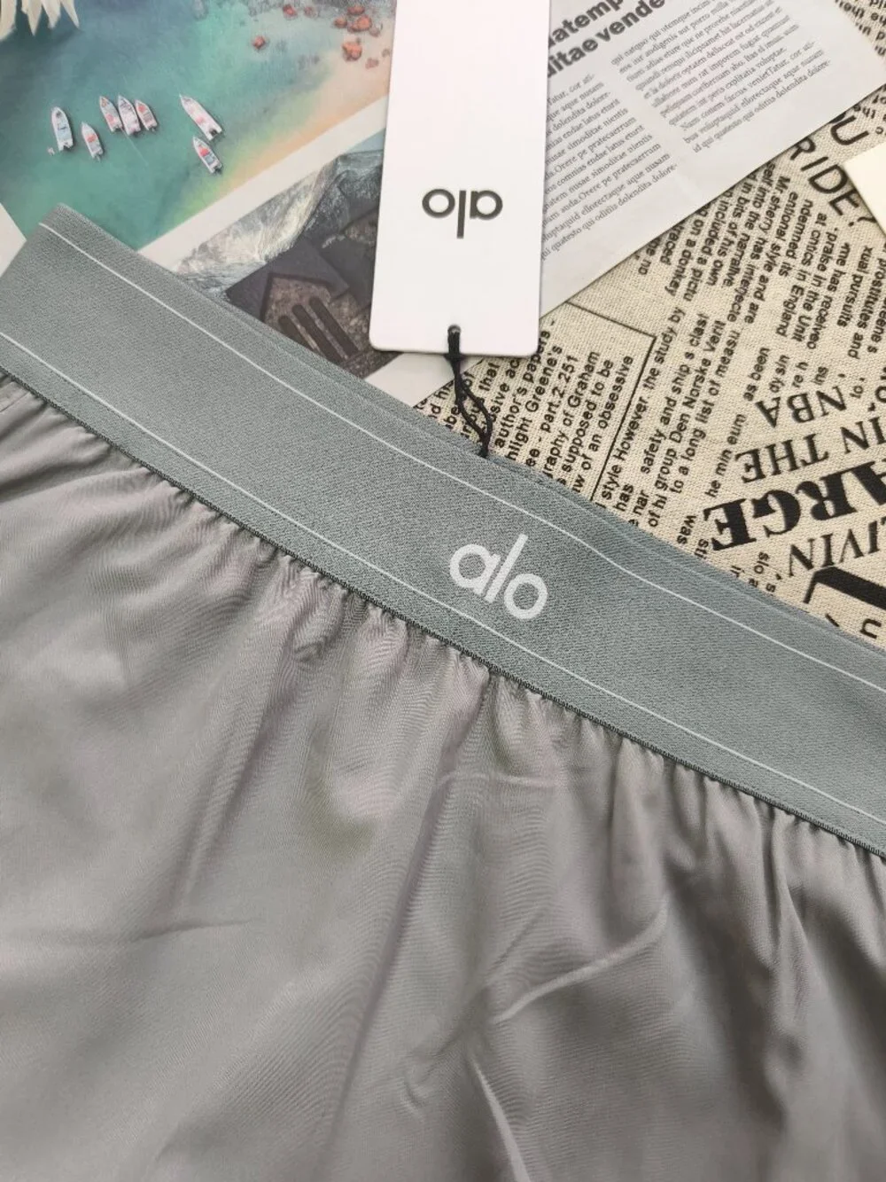 ALO Yoga flattering fit